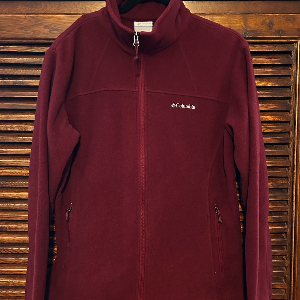 Columbia Women's Dark Red Fleece Jacket